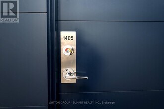 75 James St S in Hamilton, ON - Building Photo - Building Photo