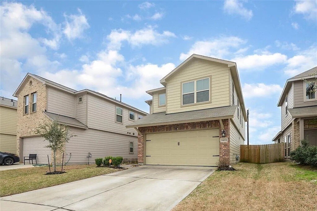 6404 Macroom Meadows Ln in Houston, TX - Building Photo