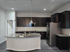 1801 Chimney Dr in Leander, TX - Building Photo - Building Photo