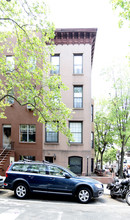 404 Clinton St in Brooklyn, NY - Foto de edificio - Building Photo