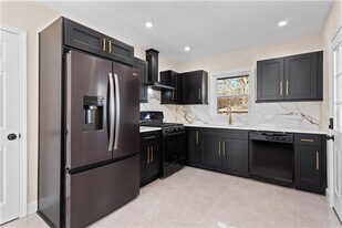 1766 Flintwood Dr SE in Atlanta, GA - Building Photo