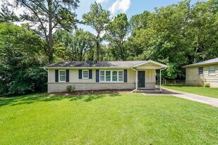 417 19th Terrace NE in Center Point, AL - Building Photo