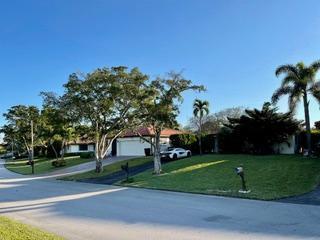 354 NW 42nd St in Boca Raton, FL - Building Photo