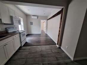 1613 Main St in Pleasant Valley, NY - Building Photo - Building Photo