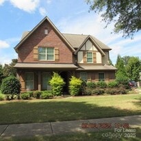 7314 Vesper Dr in Huntersville, NC - Building Photo
