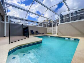 1108 Kingsbarn St in Davenport, FL - Building Photo - Building Photo