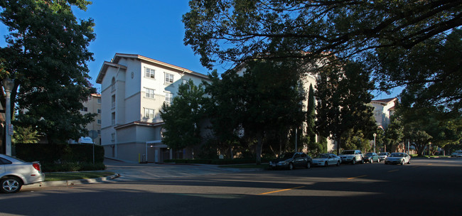 Belmont Village of Burbank in Burbank, CA - Building Photo - Building Photo