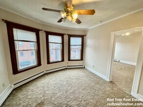 720 Cambridge St, Unit 2 in Cambridge, MA - Building Photo - Building Photo