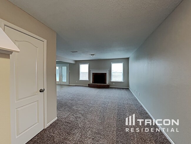 512 Tomahawk St in Sheridan, IN - Building Photo - Building Photo