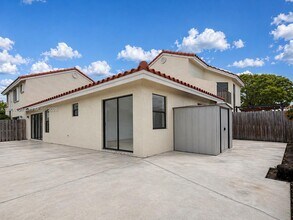 3204 San Remo Cir in Homestead, FL - Building Photo - Building Photo