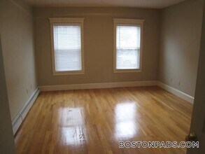 117 Columbia St, Unit 1 in Cambridge, MA - Building Photo - Building Photo