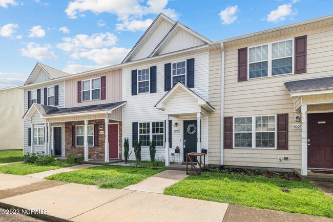 9005 Banister Loop in Jacksonville, NC - Building Photo - Building Photo