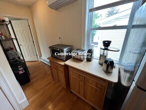 6 Nashua St, Unit 2A in Somerville, MA - Building Photo - Building Photo