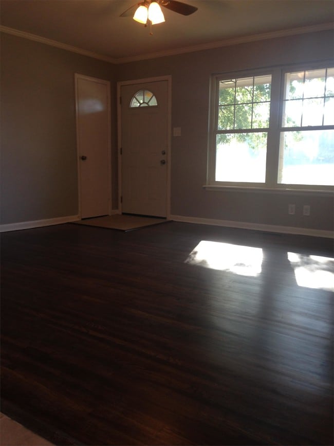 109 W 31st Pl in Sand Springs, OK - Building Photo - Building Photo