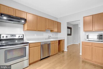 2226 N Tuckahoe St in Arlington, VA - Building Photo - Building Photo
