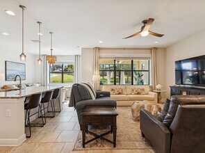 3987 Sunset Lake Dr in Lakeland, FL - Building Photo - Building Photo