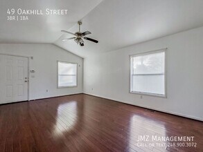 49 Oakhill St in Pontiac, MI - Building Photo - Building Photo