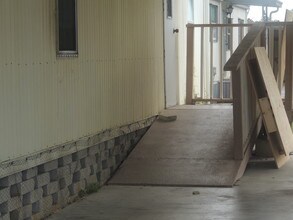 7424 Egress Ln in New Port Richey, FL - Building Photo - Building Photo