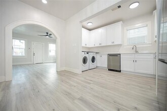 1936 Hawthorne St in Houston, TX - Building Photo - Building Photo