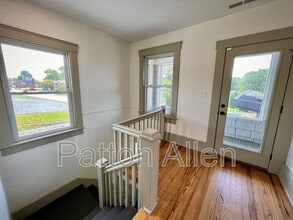 301 Merrimon Ave in Asheville, NC - Building Photo - Building Photo