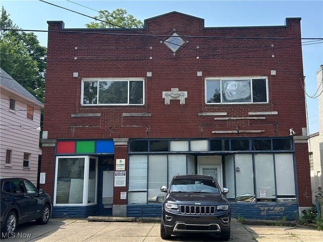 property at 1028 Jefferson Ave