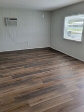 3863 E Larkwood Ln in Inverness, FL - Foto de edificio - Building Photo