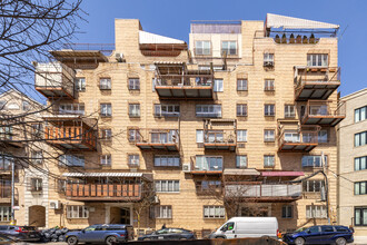 119 Lorimer St in Brooklyn, NY - Building Photo - Building Photo