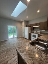 83 Providence Ln in Palm Coast, FL - Building Photo - Building Photo