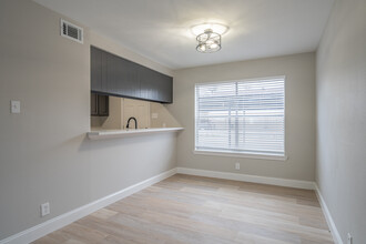 Spanish Villa Apartments in Beaumont, TX - Building Photo - Interior Photo