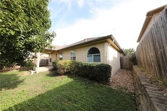1813 Slate Creek Dr in Cedar Park, TX - Building Photo - Building Photo