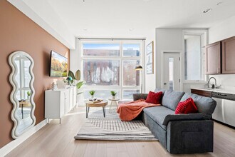 826 N Broad St in Philadelphia, PA - Foto de edificio - Building Photo