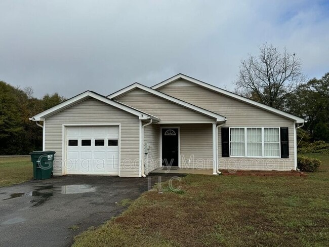 property at 3018 Old Maysville Rd