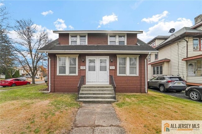 property at 1843 Nottingham Way