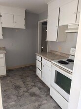 372 Emerson Ave in Farrell, PA - Building Photo - Building Photo