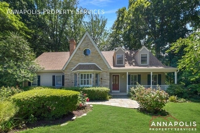 property at 1069 Carriage Hill Pkwy