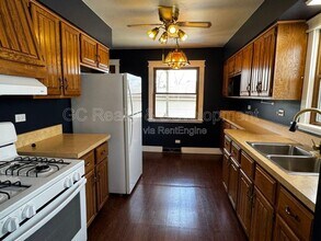 510 N Fairview Ave in Mount Prospect, IL - Building Photo - Building Photo