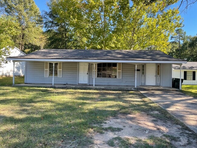 property at 2537 Crape Myrtle St