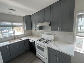 1671 E Gate Way, Unit 1671 E Gate Way in Pleasanton, CA - Building Photo