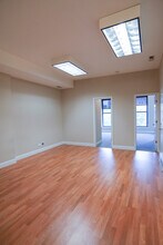 1582 N Clybourn Ave-Unit -2 in Chicago, IL - Building Photo - Building Photo