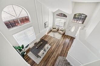 1110 Blue Fox Dr in Austin, TX - Building Photo - Building Photo