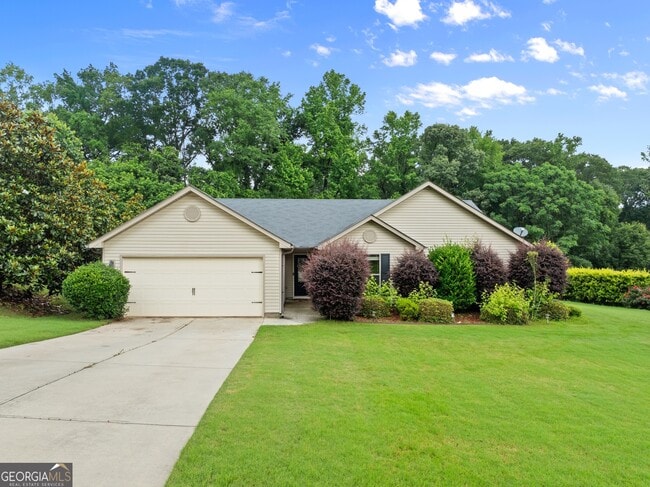 property at 226 Falling Leaf Ln
