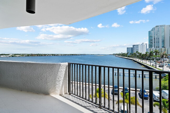 property at 1200 S Flagler Dr