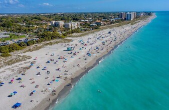 333 The Esplanade S in Venice, FL - Building Photo - Building Photo