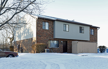 Fostoria Green Apartments in Fostoria, OH - Building Photo - Building Photo