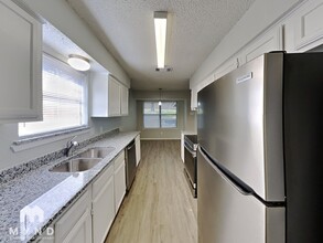 717 Timberoaks Dr in Azle, TX - Building Photo - Building Photo