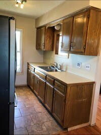 215 E New Melville Rd photo'