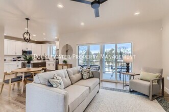 1331 Baker St in Longmont, CO - Building Photo - Building Photo