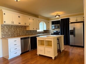 416 McCain Blvd in North Little Rock, AR - Building Photo - Building Photo