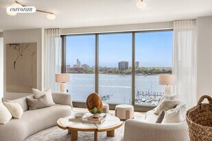 500 W 18th St in New York, NY - Building Photo