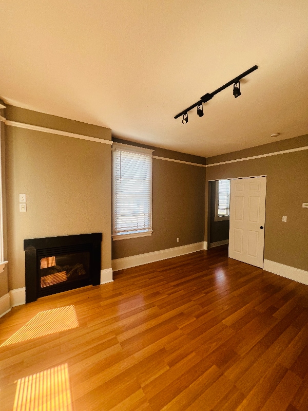 312 E Olive Pl in Seattle, WA - Building Photo - Building Photo